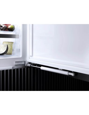 MIELE FNS 7794 D R integreeritav Jäämasinaga Sügavkülmik (6)