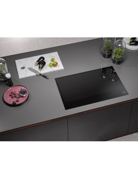 MIELE KM 7878-1 FL Diamond Induktiokeitin, lämmitysalueella koko alueella
