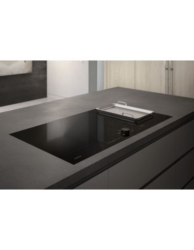 GAGGENAU CI262105 200 series 60cm Built-in Induction ceramic glass hob (2)