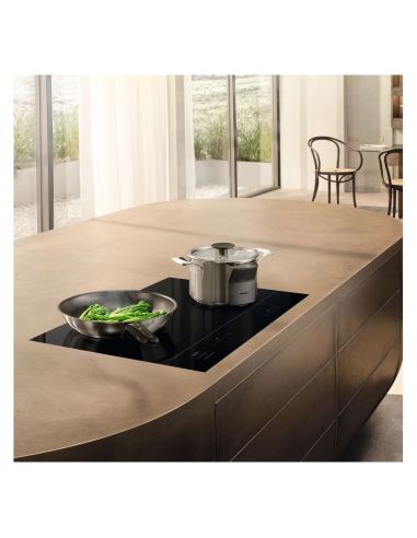 MIELE KM 8685 FL 80 cm täispinnaline induktsioonpliit M Sense